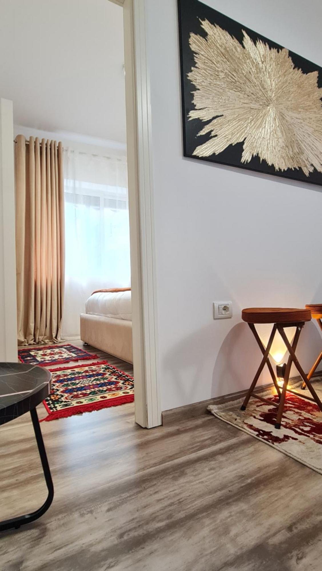 Apartamento Zaimeen In Bllok Area *